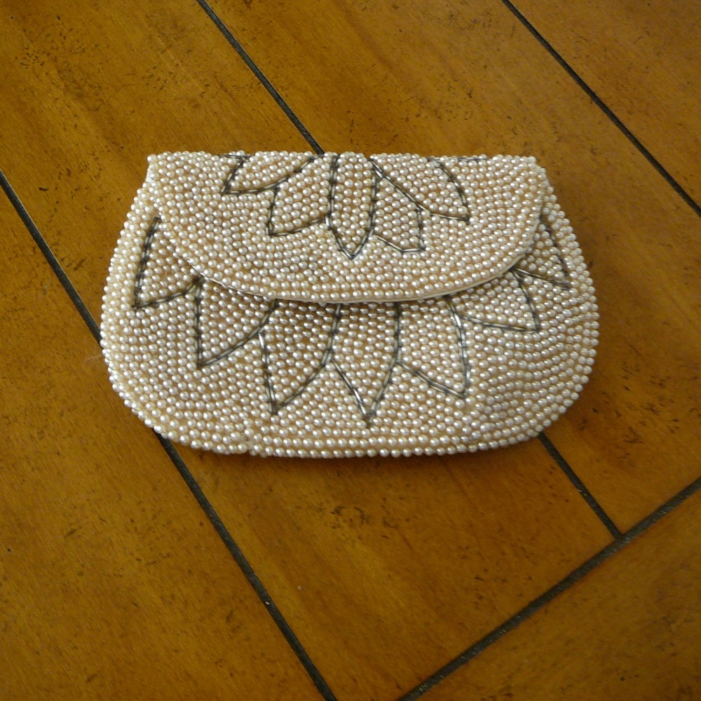 Small Vintage Pearl Evening Clutch Purse